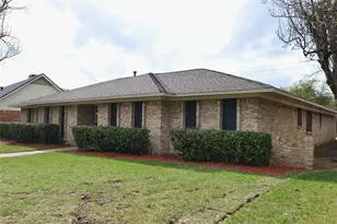 7137 Hunnicut Rd, Dallas, TX 75227 - Photo 2