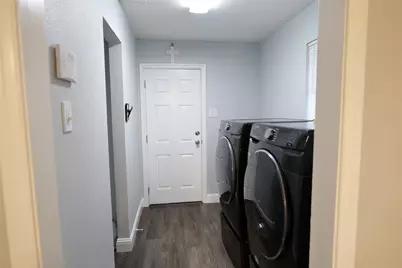 7137 Hunnicut Road, Dallas, TX 75227 - Photo 12