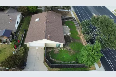 900 Overdowns Drive, Plano, TX 75023 - Photo 2