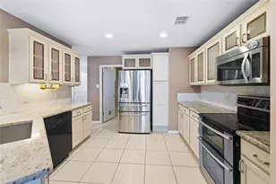 5666 Hunters Bend Ln, Dallas, TX 75249 - Photo 8