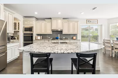 15012 Lions Back Cove, Fort Worth, TX 76262 - Photo 12
