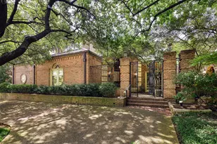 7724 Glen Albens Cir, Dallas, TX 75225 - Photo 1