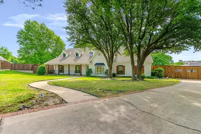 3511 Woodcrest Court, Colleyville, TX 76034 - Photo 2