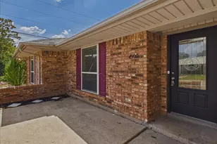 4900 Ridgeline Dr, Arlington, TX 76017 - Photo 2