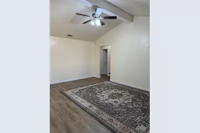 2820 Laramie Street, Irving, TX 75062 - Photo 8