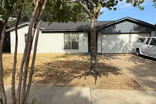 2820 Laramie St, Irving, TX 75062 - Photo 1