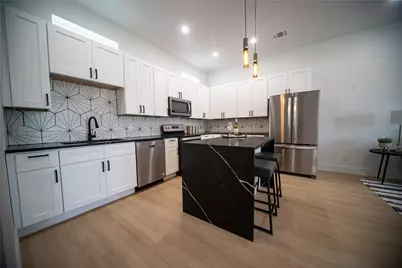 2804 Weisenberger Street #233, Fort Worth, TX 76107 - Photo 8