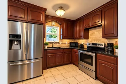819 N Cooper Street, Arlington, TX 76011 - Photo 6