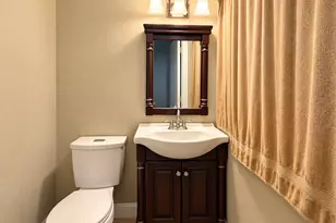 819 N Cooper St, Arlington, TX 76011 - Photo 10