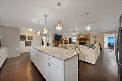 4101 Newport Bay Court, Granbury, TX 76049 - Photo 10
