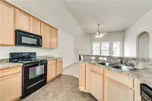 5601 Millers Creek Dr, Denton, TX 76226 - Photo 8