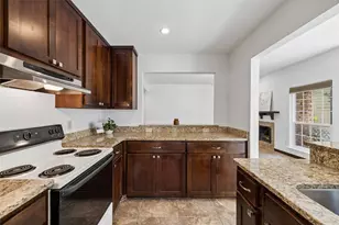 8418 Towneship Ln, Dallas, TX 75243 - Photo 14