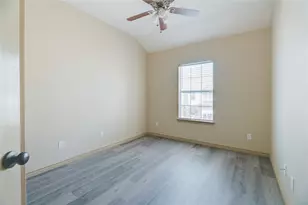 12604 Bay Ave, Fort Worth, TX 76040 - Photo 10