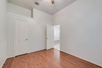 2760 Beacon Hill Drive, Rockwall, TX 75087 - Photo 8