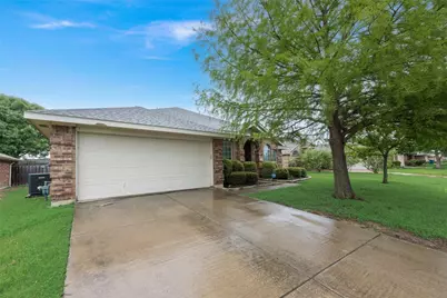 2760 Beacon Hill Drive, Rockwall, TX 75087 - Photo 2