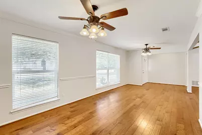 2912 Marsann Lane, Farmers Branch, TX 75234 - Photo 4