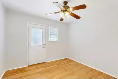 2912 Marsann Lane, Farmers Branch, TX 75234 - Photo 18