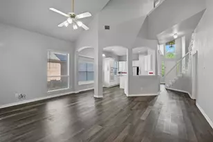 204 Arbor Creek Dr, Euless, TX 76039 - Photo 10