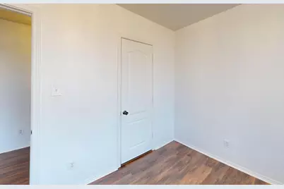 1815 Shanna Drive, Lancaster, TX 75134 - Photo 12