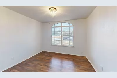 1815 Shanna Drive, Lancaster, TX 75134 - Photo 18