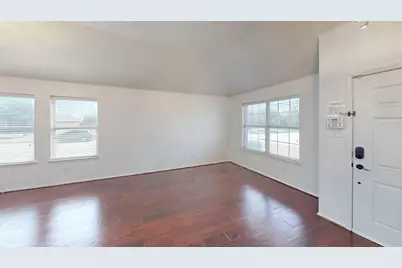 1815 Shanna Drive, Lancaster, TX 75134 - Photo 10