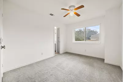 800 Fallen Leaf Court, Irving, TX 75063 - Photo 20