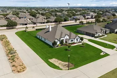 1402 Oliver Creek Lane, Justin, TX 76247 - Photo 22
