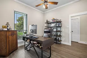 1402 Oliver Creek Ln, Justin, TX 76247 - Photo 14