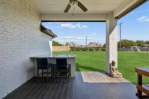1402 Oliver Creek Ln, Justin, TX 76247 - Photo 20