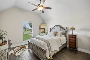 1402 Oliver Creek Ln, Justin, TX 76247 - Photo 12