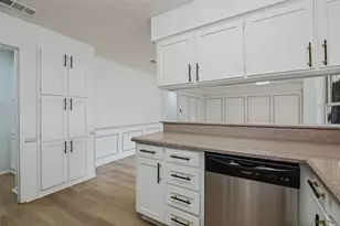 1921 Covey Ct, Irving, TX 75060 - Photo 12