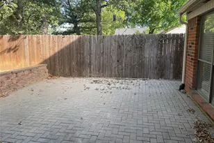 1807 Chittam Dr, Euless, TX 76039 - Photo 24