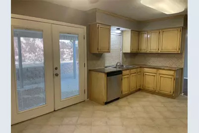 1807 Chittam Drive, Euless, TX 76039 - Photo 6