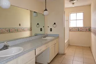 4504 Mink Dr, Haltom City, TX 76117 - Photo 22