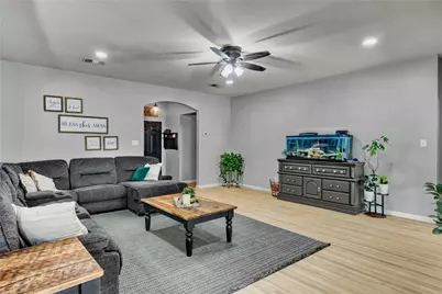 351 Meador Lane, Burleson, TX 76028 - Photo 8