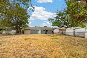 7717 Woodshire Dr, Dallas, TX 75232 - Photo 2