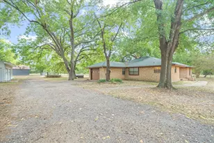 10861 Co Rd 2326, Terrell, TX 75160 - Photo 2