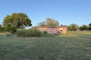 803 N U.S. Hwy 69, Celeste, TX 75423 - Photo 24