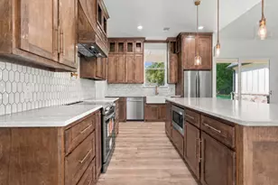 1810 Carpenter St, Bridgeport, TX 76426 - Photo 16