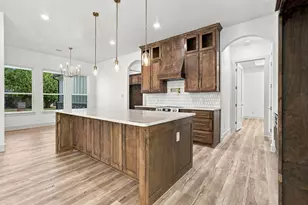 1810 Carpenter St, Bridgeport, TX 76426 - Photo 12
