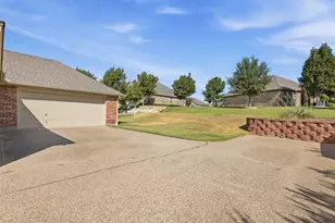 103 Crestway Dr, Cedar Hill, TX 75104 - Photo 26