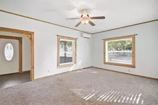 901 W 8th St, Cisco, TX 76437 - Photo 4