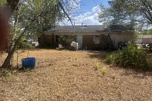 14323 Horseshoe Trail, Balch Springs, TX 75180 - Photo 10
