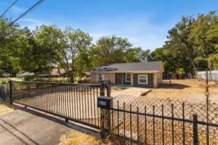 1903 Beauford Rd, Dallas, TX 75253 - Photo 2