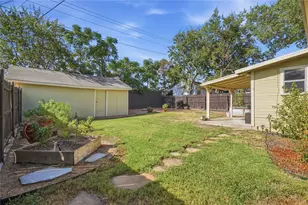 4901 Calmont Ave, Fort Worth, TX 76107 - Photo 18