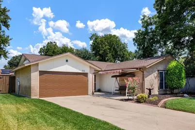 715 Salem Drive, Arlington, TX 76014 - Photo 4