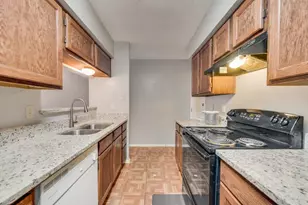 600 Grand, Arlington, TX 76010 - Photo 8