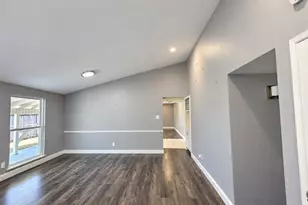 8508 Londonderry Ln, Dallas, TX 75228 - Photo 6