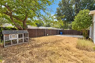 8508 Londonderry Ln, Dallas, TX 75228 - Photo 24