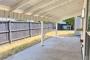 8508 Londonderry Ln, Dallas, TX 75228 - Photo 22